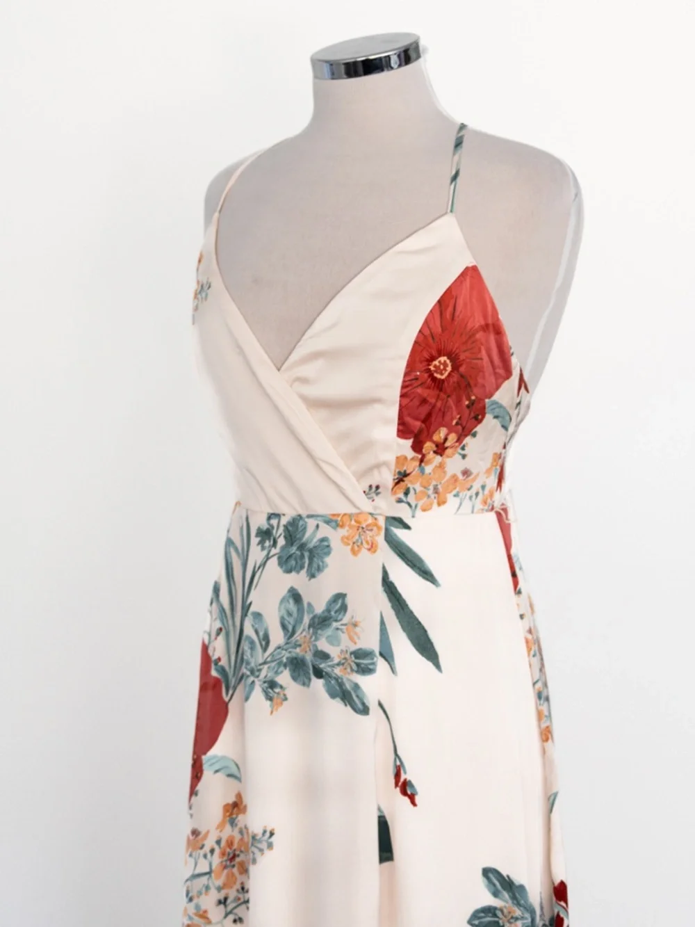 Lulus - Still‎ The One Floral Faux Wrap Gown In Cream Floral Print